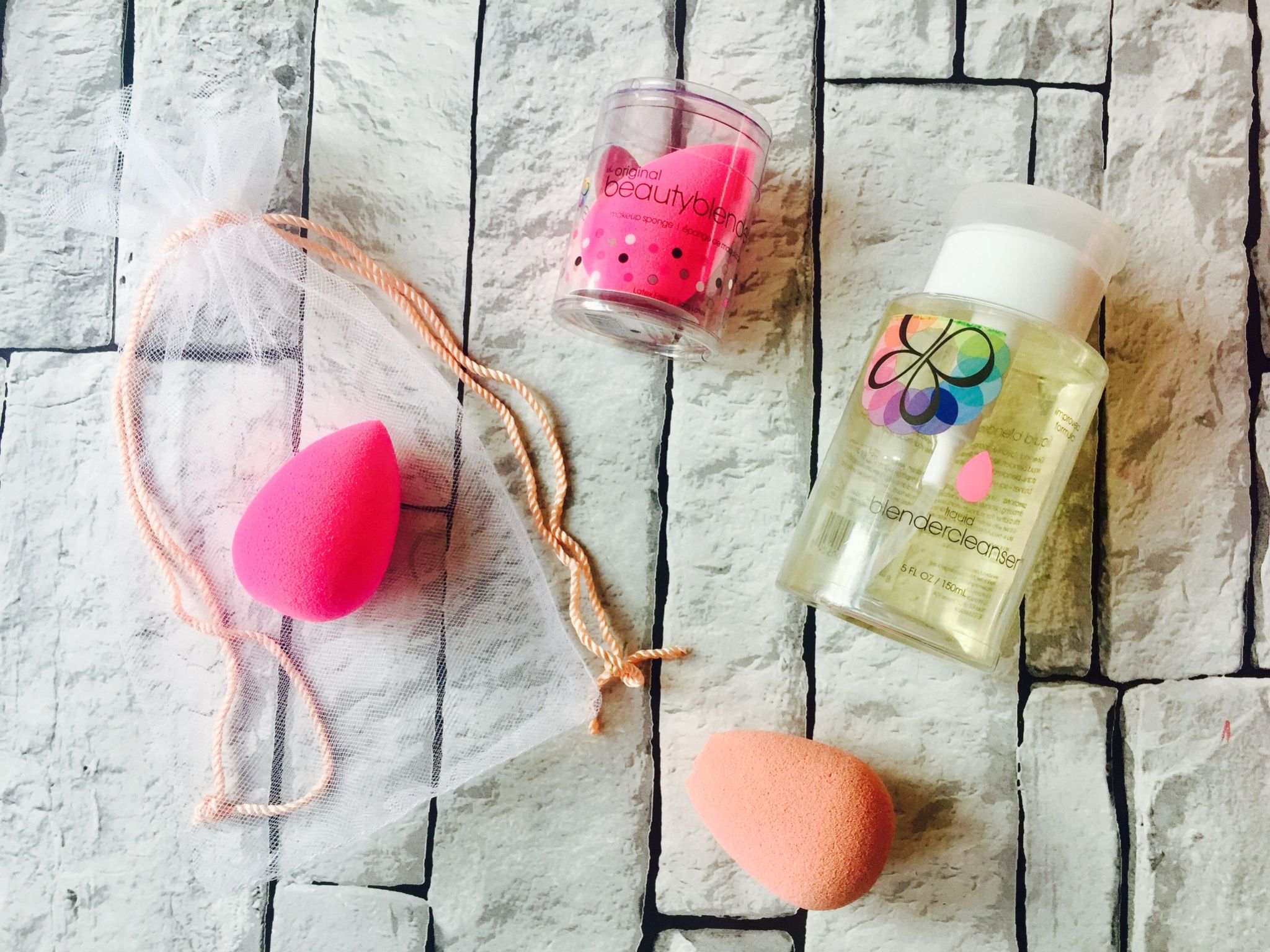 How to clean your beauty blender