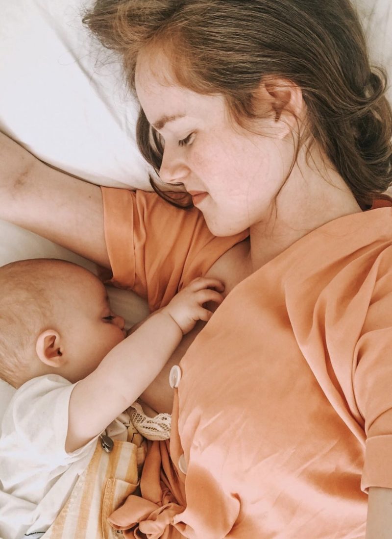 Breastfeeding for Beginners – tips & what to expect